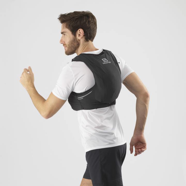 T8841038 Salomon fekete-ébenfa uniszex futómellény lombikkal, benne sense pro 10 fekete-ében