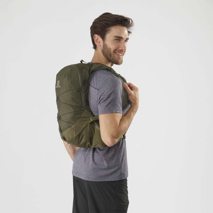 T8841104 Salomon olive night-martini oliva unisex túratáska xt 15 olive night-martini olive