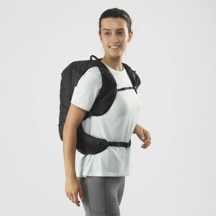T8841105 Salomon fekete unisex túratáska xt 15 fekete